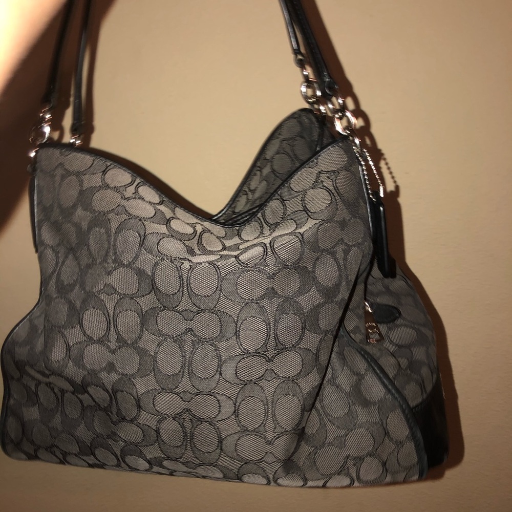 Coach purse with matching wallet!